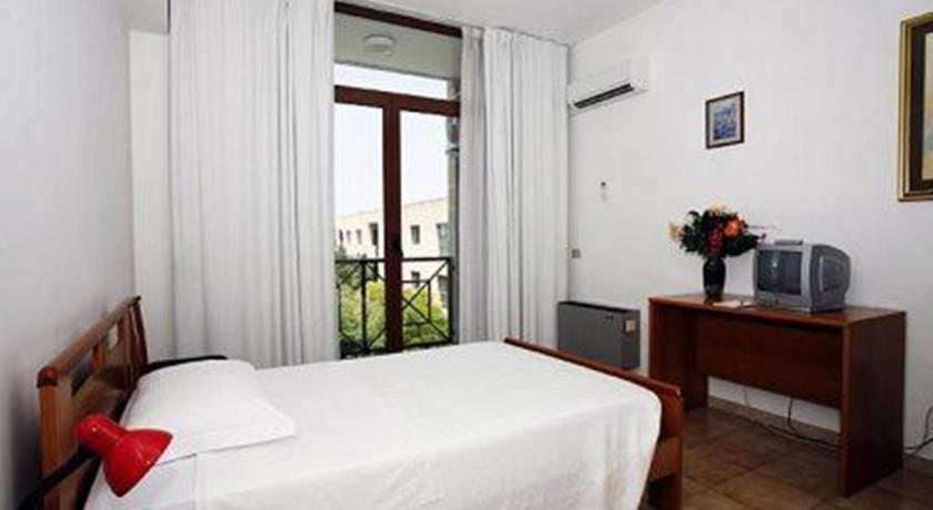 Casa Pastor Bonus Hotel Lecce Ngoại thất bức ảnh